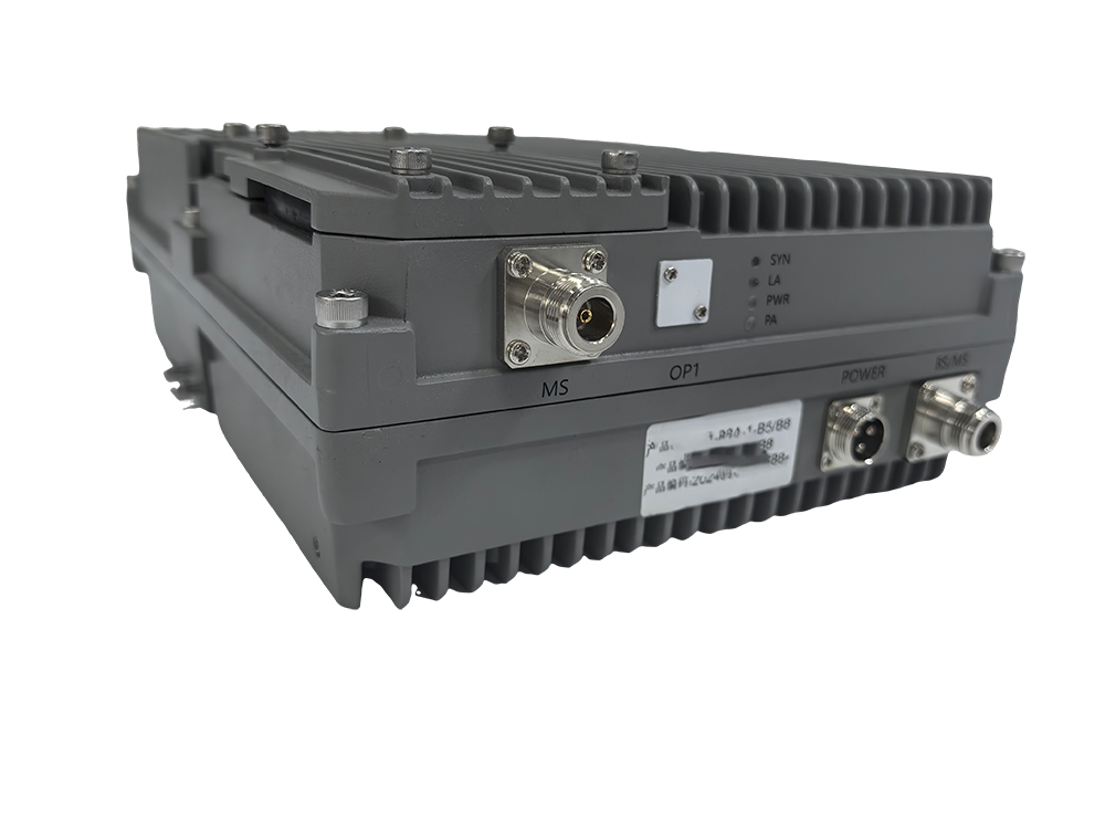  宽城三频手机信号接收器2000㎡