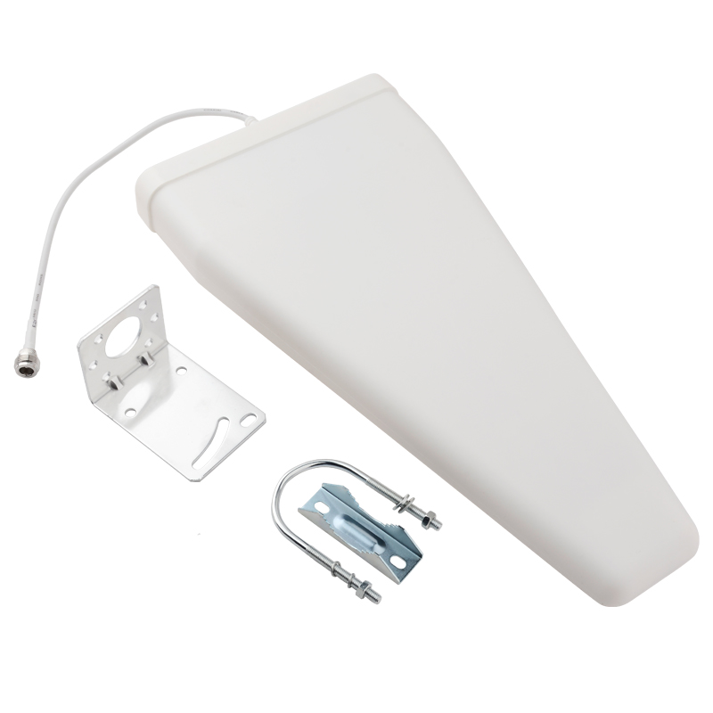  宽城对数周期天线定向接收发射700-3700MHz